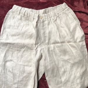 100% Capri Linen Shorts